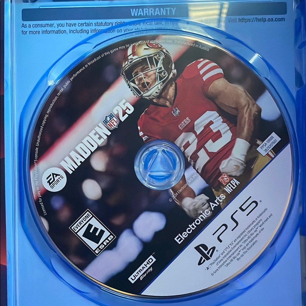Madden NFL 25 for PS5 - Blue Case - Picture 2 of 3